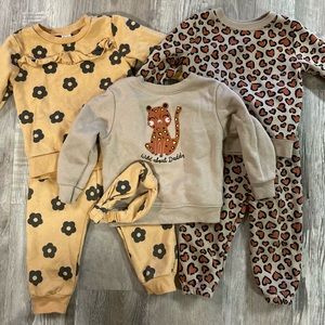 Size 18 months baby girls clothing bundle
